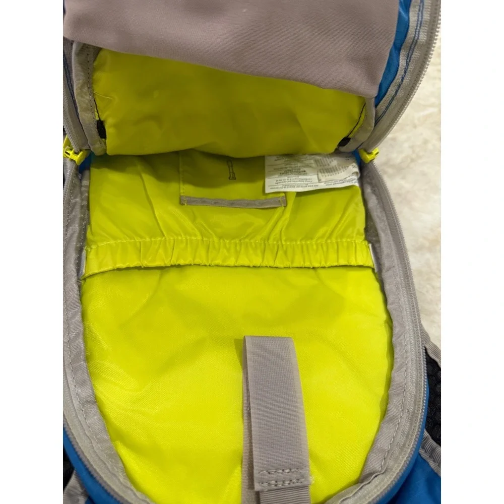 DAKINE Session Hydration Backpack; 8L; Blue/Yellow; Pockets; No Bladder Included